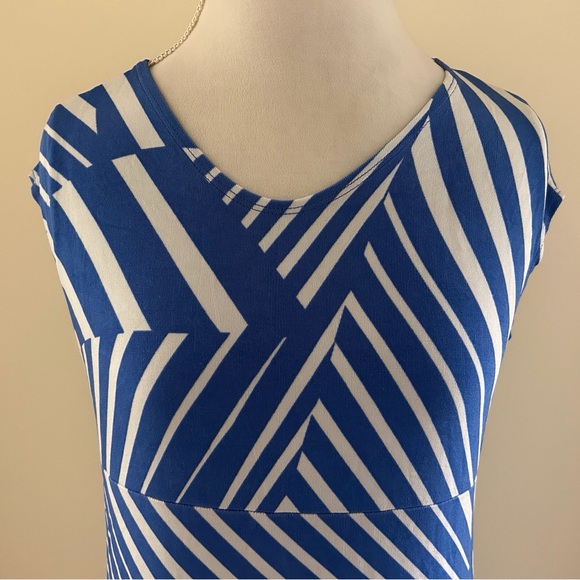 CUTE & Comfy Maxi Dress - Picture 2 of 5